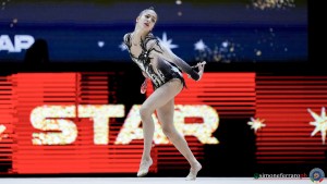 sr q raffaeli sofia ita ph simone ferraro sfa07119 copia